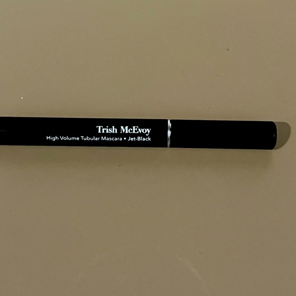 Trish McEvoy Other - Trish McEvoy High Volume Mascara in Jet Black - New